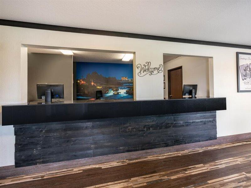 Super 8 By Wyndham Spokane Valley Exterior foto